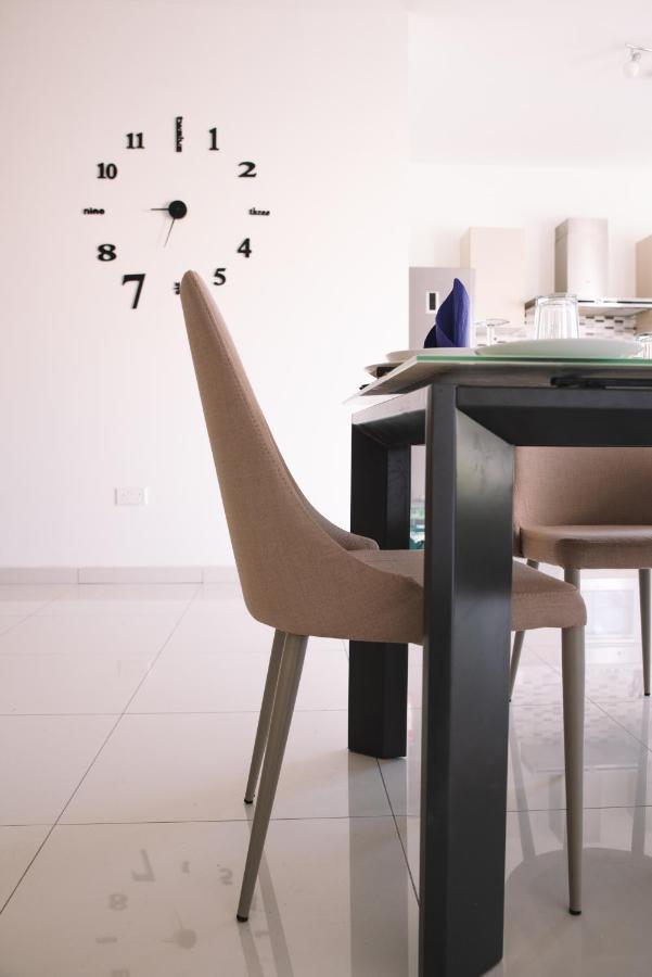 Modern 3 Bedroom With Ac Apartment Żabbar Eksteriør bilde